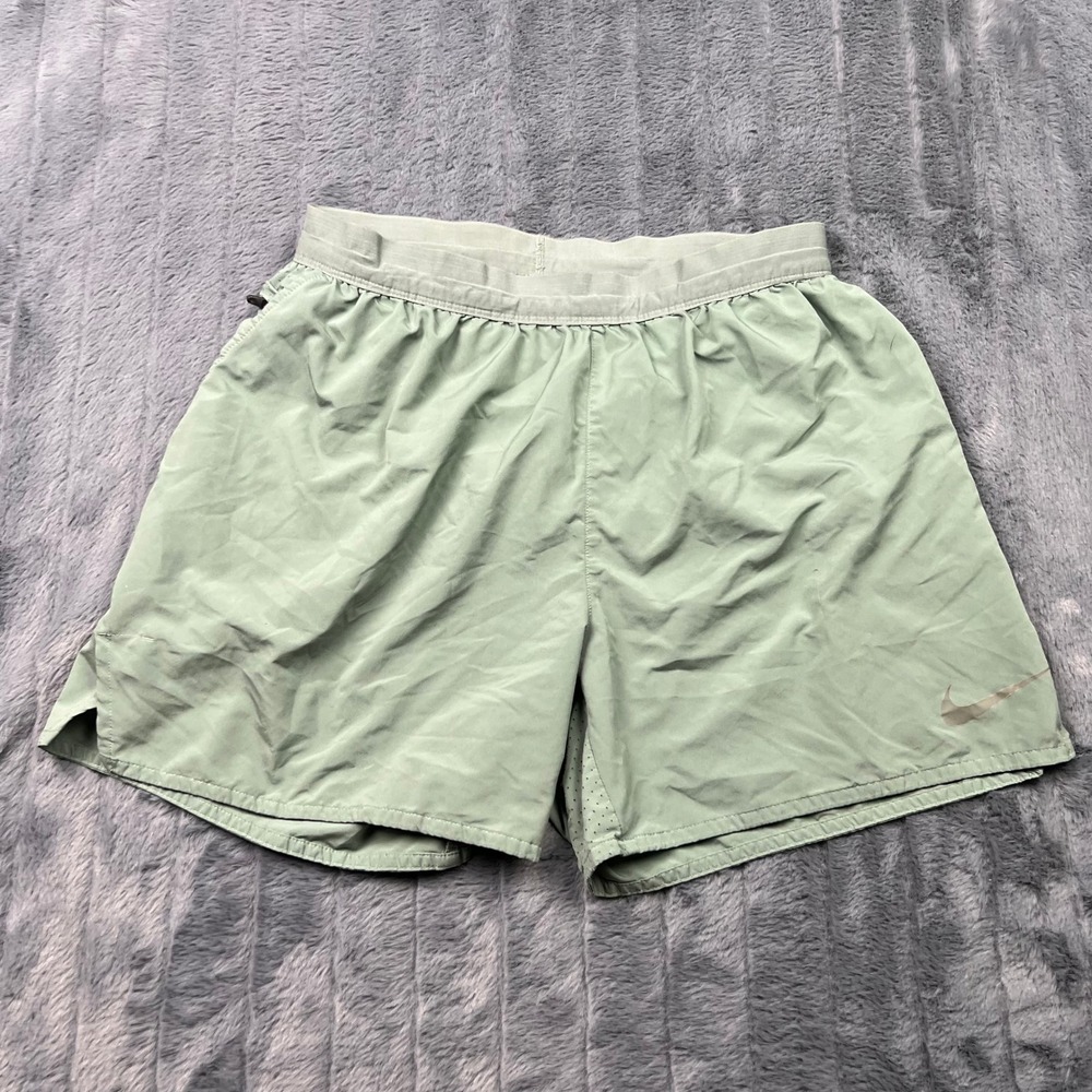 Nike Mens Dri-FIT Running Shorts Sage Green Medium 5 Inch Inseam Pockets 14098